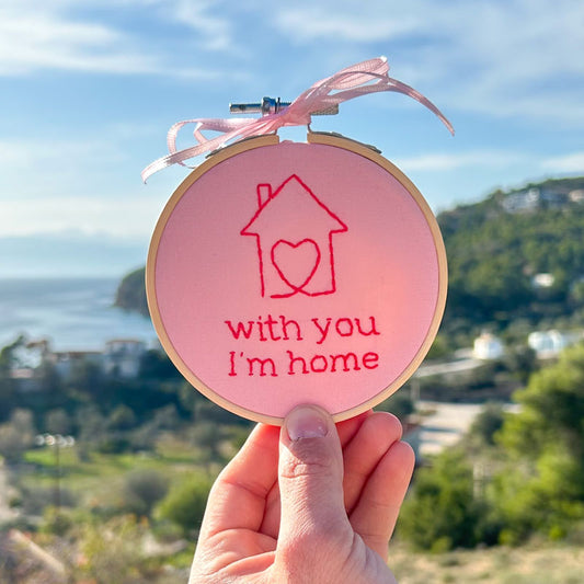 "With You I'm Home" Διακοσμητικό Tελάρο Kεντήματος για τον Άγιο Βαλεντίνο