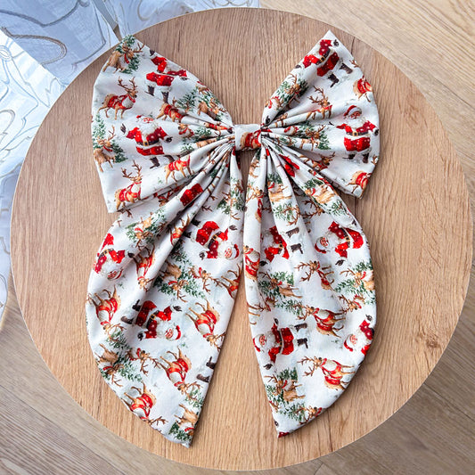 Μπεζ Φιόγκος με τον Άγιο Βασίλη - Διακοσμητικός Χειροποίητος Υφασμάτινος Φιόγκος - Ύψος 45εκ Μήκος 30εκ