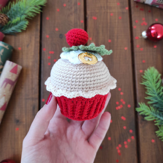 Πλεκτό Χριστουγεννιάτικο Γούρι Cupcake - Χειροποίητα Στολίδια και Δώρα