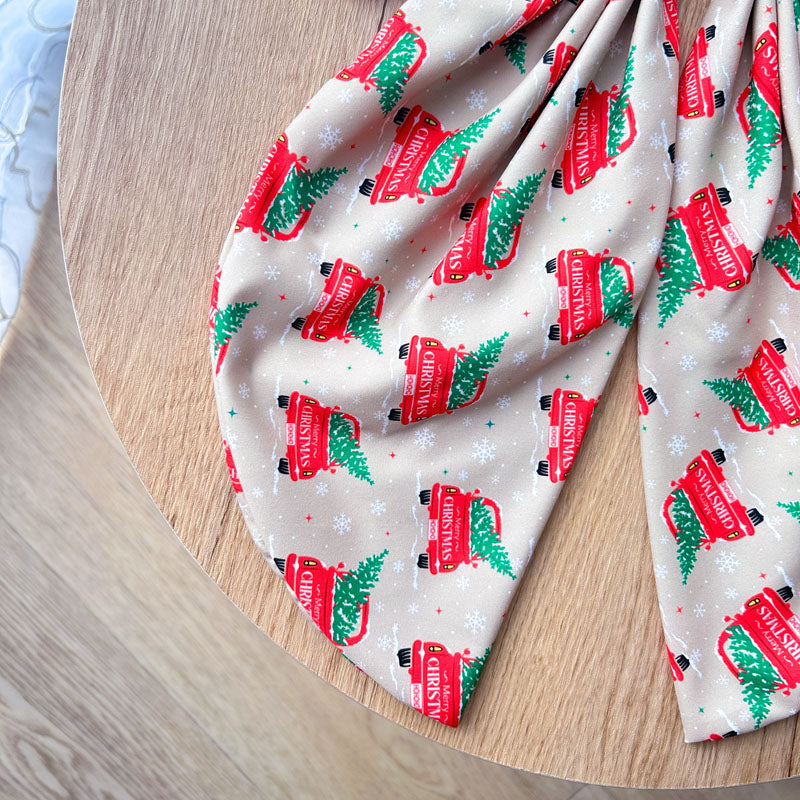 Μπεζ Φιόγκος με Κόκκινα Αυτοκίνητα - Διακοσμητικός Χειροποίητος Υφασμάτινος Φιόγκος - Ύψος 45εκ Μήκος 30εκ