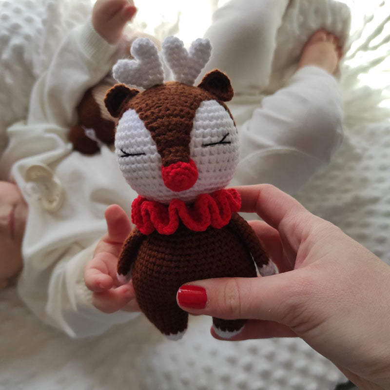 Πλεκτό κουκλάκι Rudolf - Χειροποίητο Χριστουγεννιάτικο Δώρο για Μωρά και Παιδιά - Ύψος 16εκ