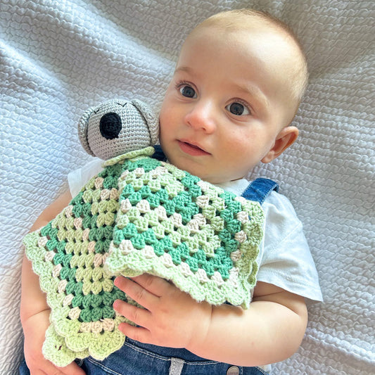 Πλεκτό Νάνι / Πανάκι Παρηγοριάς Γκρι Κοάλα σε Πράσινες Αποχρώσεις