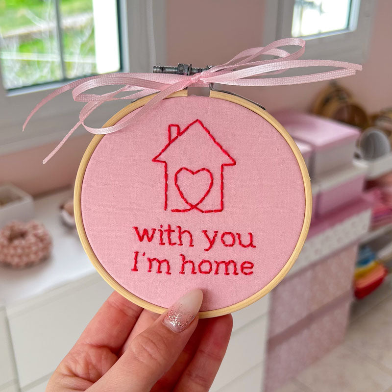 "With You I'm Home" Διακοσμητικό Tελάρο Kεντήματος για τον Άγιο Βαλεντίνο