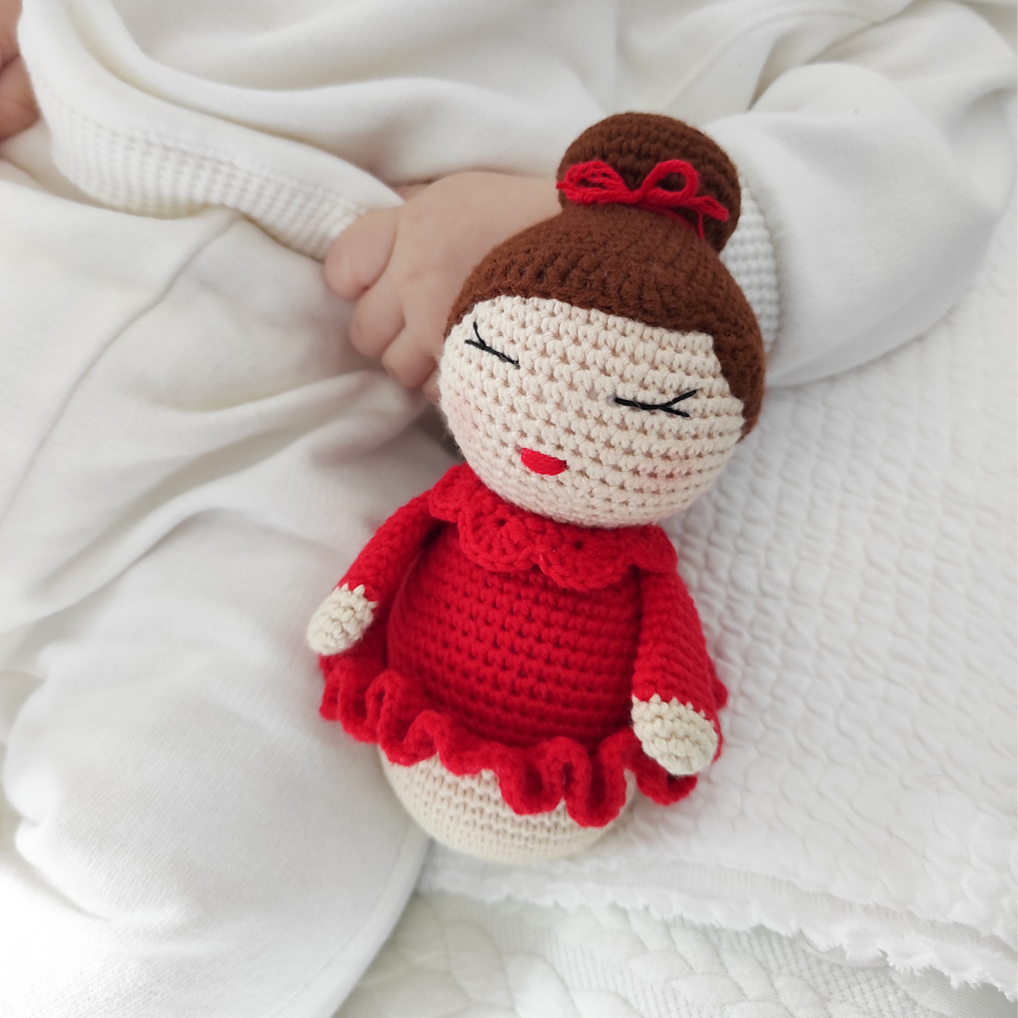 Πλεκτή Κούκλα Μπαλαρίνα με Κόκκινο Φόρεμα - Χειροποίητο Χριστουγεννιάτικο Δώρο για Μωρά και Παιδιά - Ύψος 16εκ